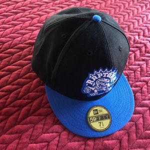 NEW ERA - 59 FIFTY TORONTO RAPTORS CAP, RETRO LOGO (7 5/8, 60.5 CM)